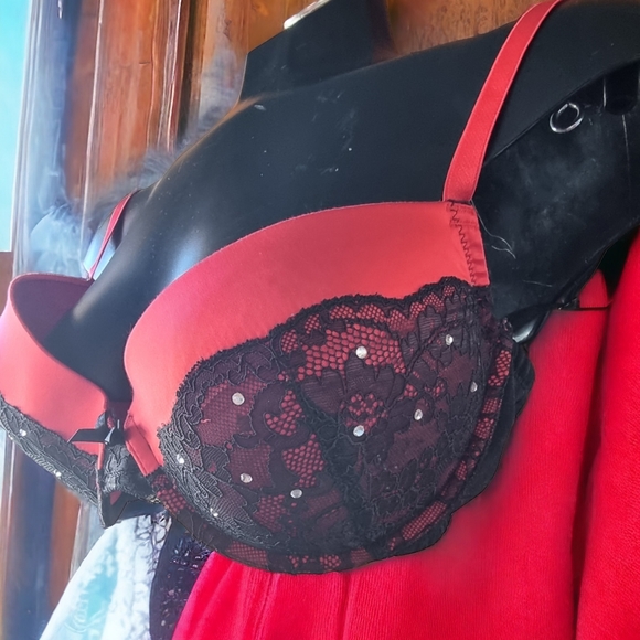3/$40 Gilligan & Omalley Push-up Padded Bra 34D Red Black Lace Rhinestones ♥️ - Picture 2 of 7